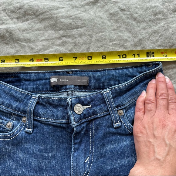 Levi’s “Leggings” Jeans - Size 26 - Picture 6 of 9